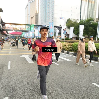 Runner Photo 4763938