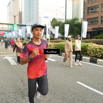 Runner Photo 4763976