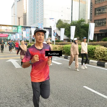 Runner Photo 4763990