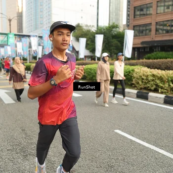 Runner Photo 4763991