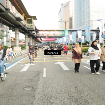 Runner Photo 4764014