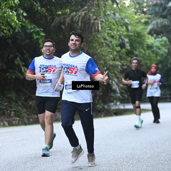Runner Photo 4764023