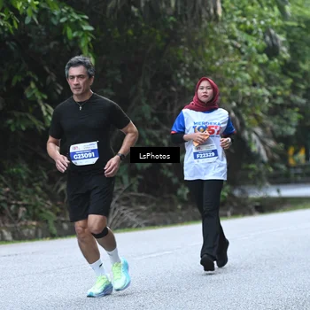 Runner Photo 4764026