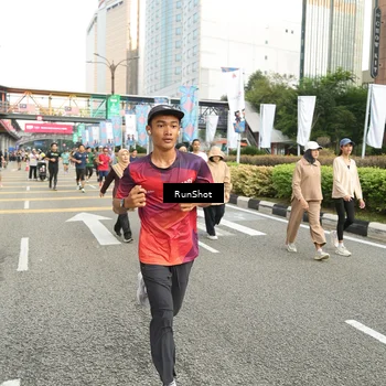 Runner Photo 4764031