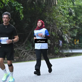 Runner Photo 4764032