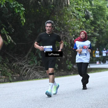 Runner Photo 4764050