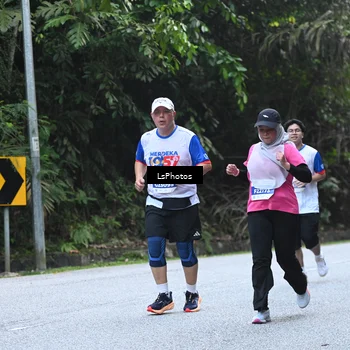 Runner Photo 4764075