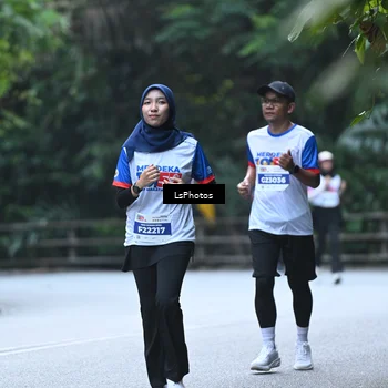 Runner Photo 4764102