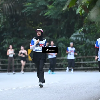 Runner Photo 4764105