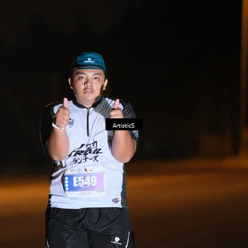 Runner Photo 4764132