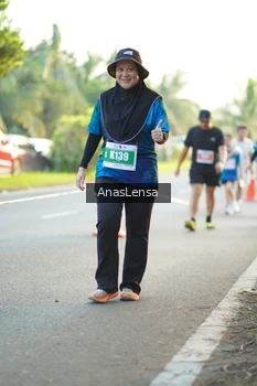 Runner Photo 4764153