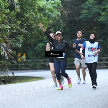 Runner Photo 4764220