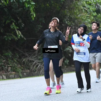Runner Photo 4764236