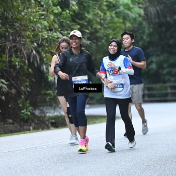 Runner Photo 4764237