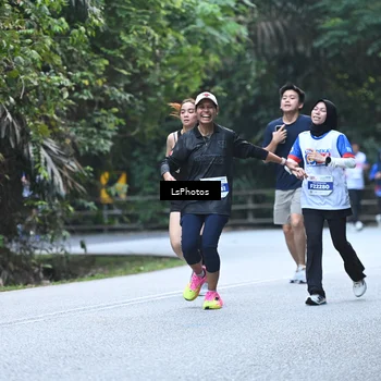 Runner Photo 4764256