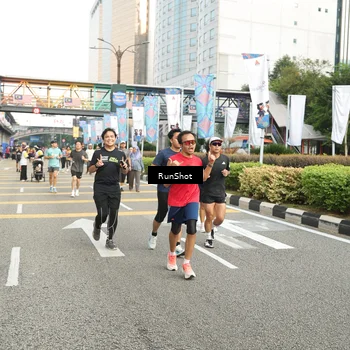 Runner Photo 4764267