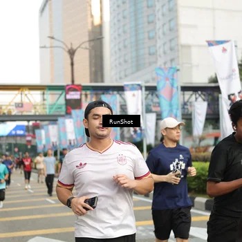 Runner Photo 4764301