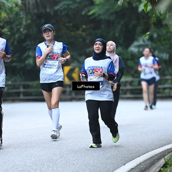 Runner Photo 4764320