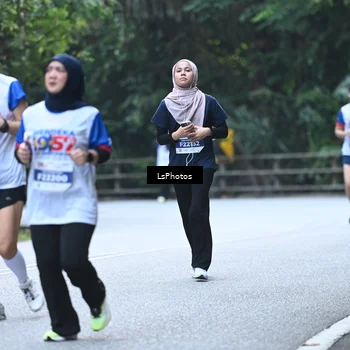 Runner Photo 4764325