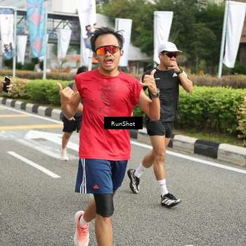 Runner Photo 4764328