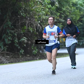 Runner Photo 4764332