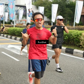 Runner Photo 4764342