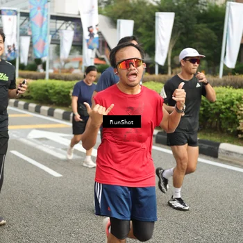 Runner Photo 4764344