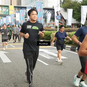 Runner Photo 4764349