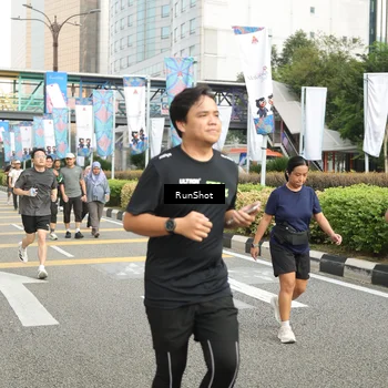 Runner Photo 4764353
