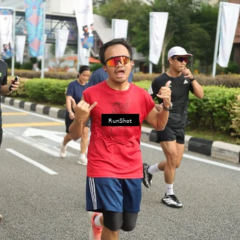 Runner Photo 4764355