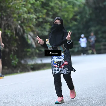 Runner Photo 4764357