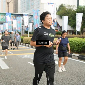 Runner Photo 4764359