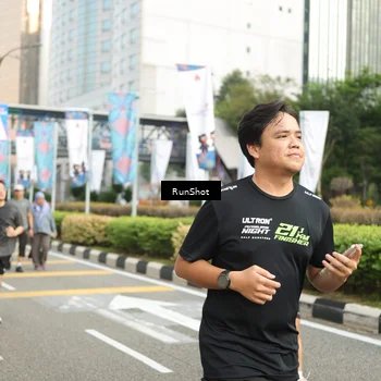 Runner Photo 4764362