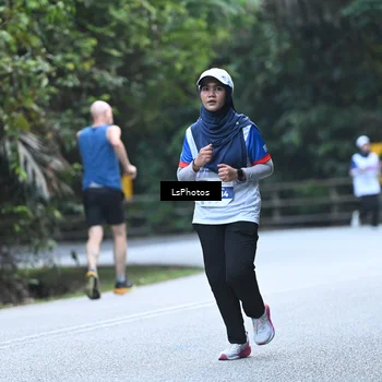 Runner Photo 4764365