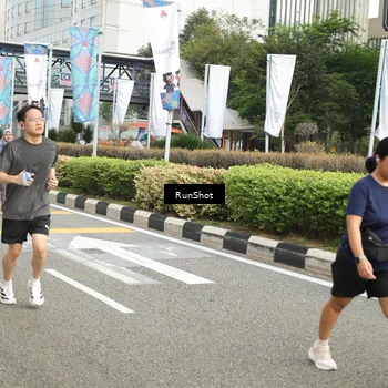 Runner Photo 4764379