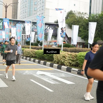 Runner Photo 4764387