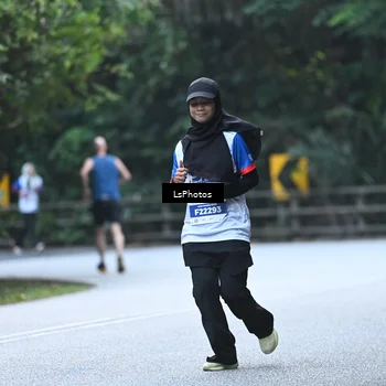Runner Photo 4764396