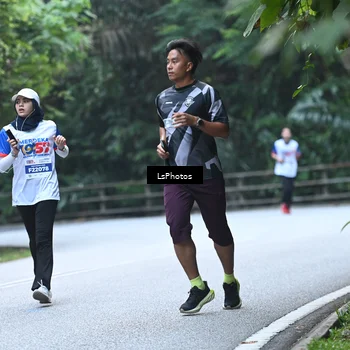 Runner Photo 4764400