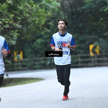 Runner Photo 4764413