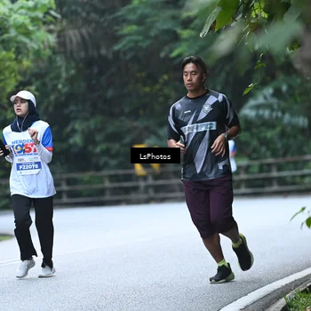 Runner Photo 4764427