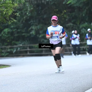 Runner Photo 4764430