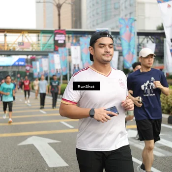 Runner Photo 4764448