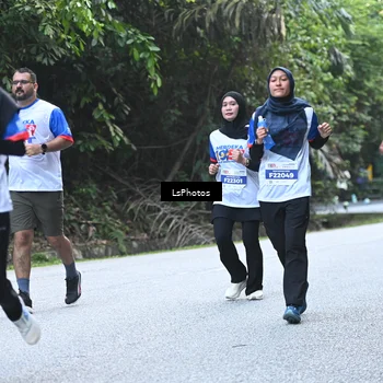 Runner Photo 4764454