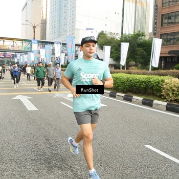 Runner Photo 4764482