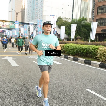 Runner Photo 4764492