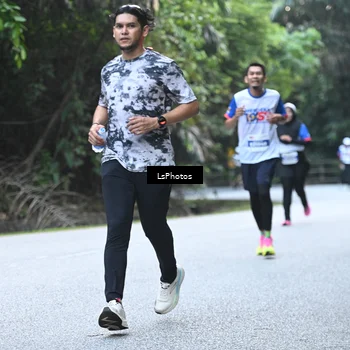 Runner Photo 4764494
