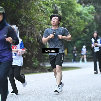 Runner Photo 4764516