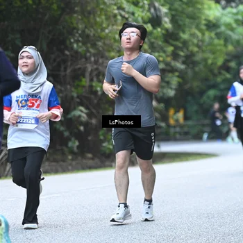 Runner Photo 4764517