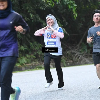 Runner Photo 4764529
