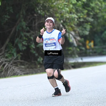 Runner Photo 4764578